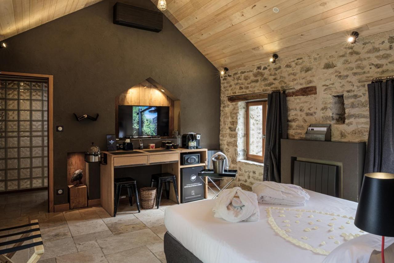 Le Domaine Des Pres Verts Suites & Chambres Avec Jacuzzi Privatif Jouey Екстериор снимка