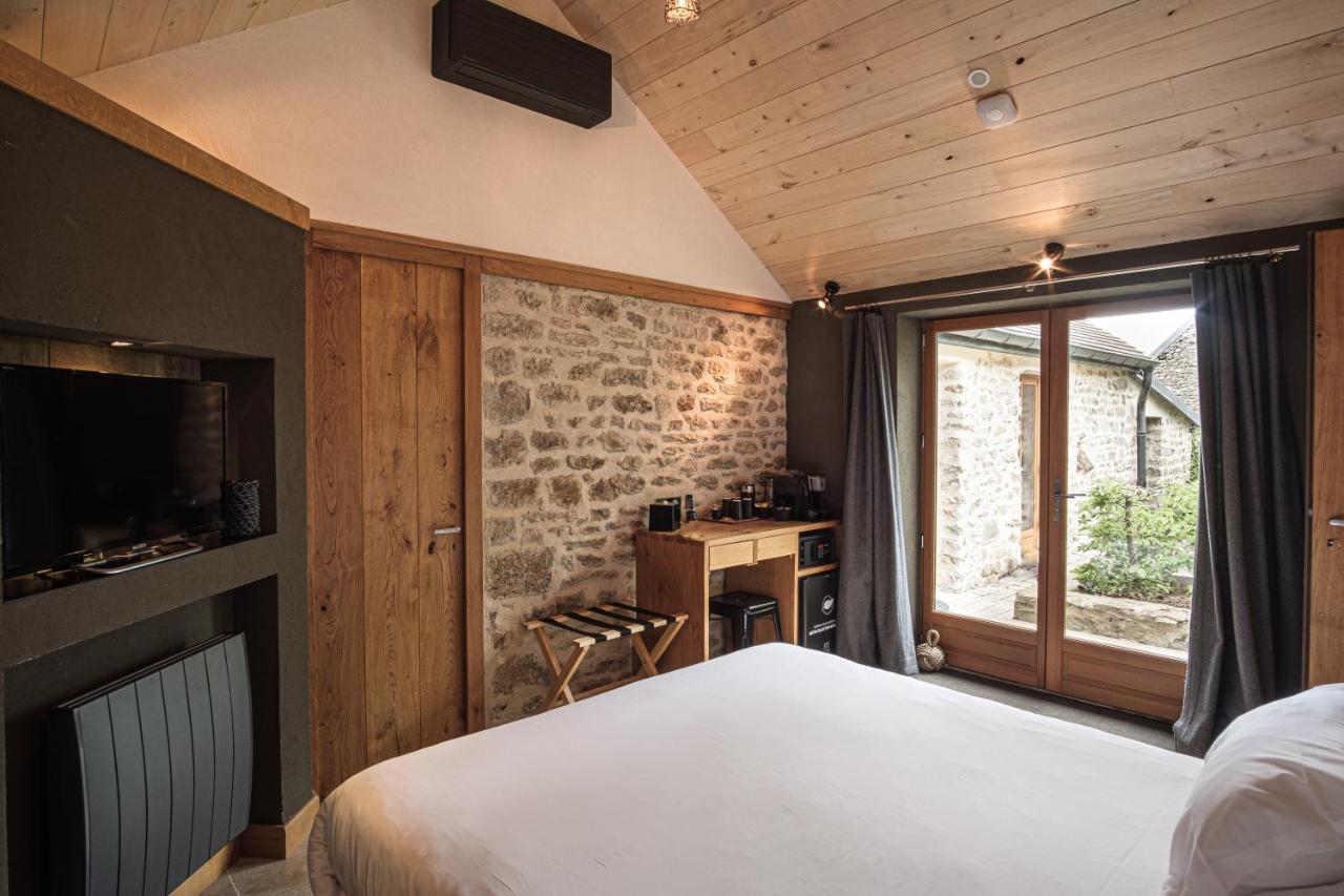 Le Domaine Des Pres Verts Suites & Chambres Avec Jacuzzi Privatif Jouey Екстериор снимка